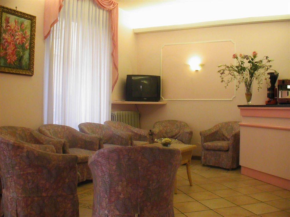 Hotel Venezia Монтекатини-Терме Экстерьер фото